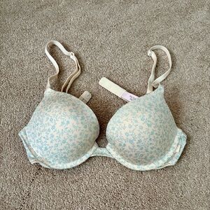 Victoria's Secret Cream and Blue Floral Bra